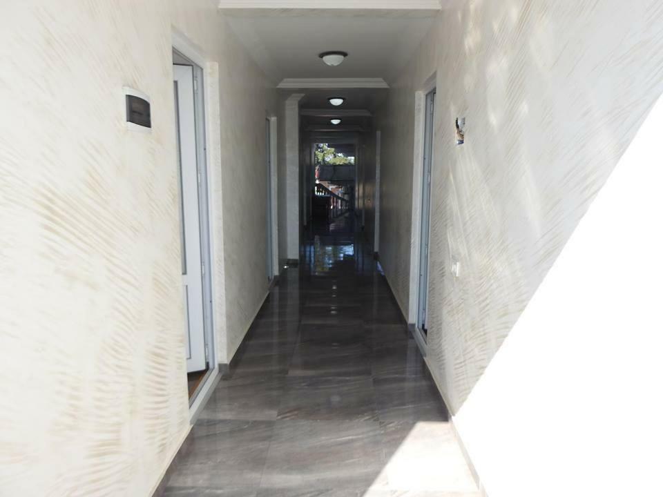 Twins Hotel Кобулети Екстериор снимка